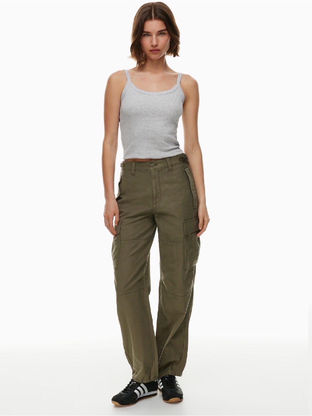Aritzia TNA Cargo Pants GD Army Green Size 2